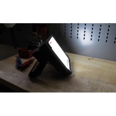 Akumulátorový stavební reflektor VEGA 2 CONNECT 1000 - 2000 lm bez akumulátoru SCANGRIP - obrázek