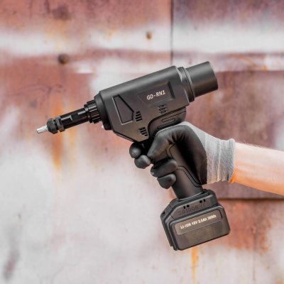 Akumulátorové náradie na slepé nitovacie matice GO-RN 1 v kufríku 2 Ah 36W 2x akumulátor a - obrázek