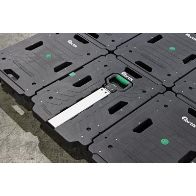 Univerzálny navijak 620 x450 mm, 137 kg plast 77 mm, s rukoväťou FORTIS - obrázek