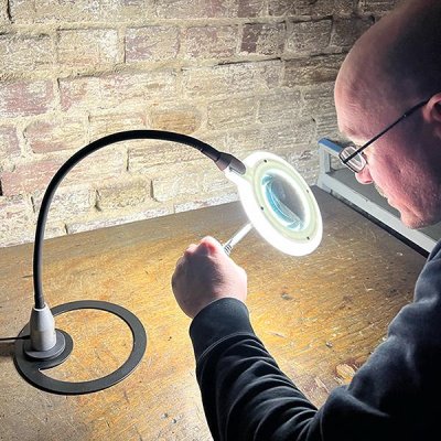 LED svietidlo s lupou Slim - obrázek